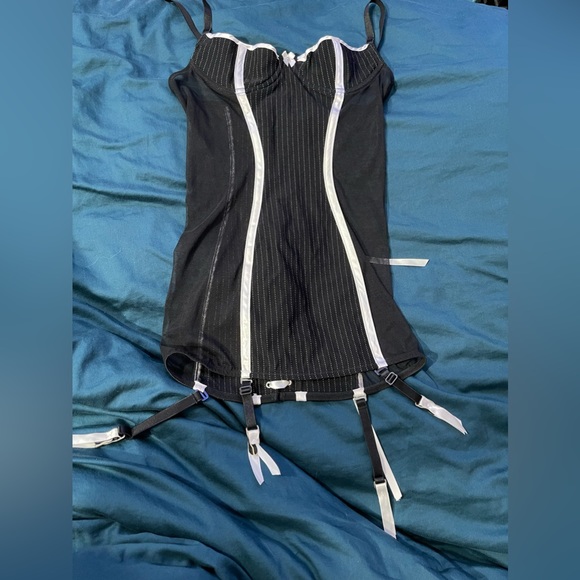 Shirley of Hollywood Gangster Mobster bra outfit - Picture 1 of 4